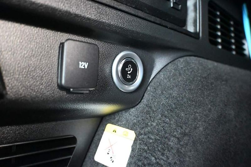 Ford Kuga (2021) 1.5 ST-LINE X LED ACC Tažné BO - fotka 28 z 44