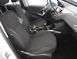 Peugeot 2008 (2014) 1.2 PureTech, Tempomat - náhled 9