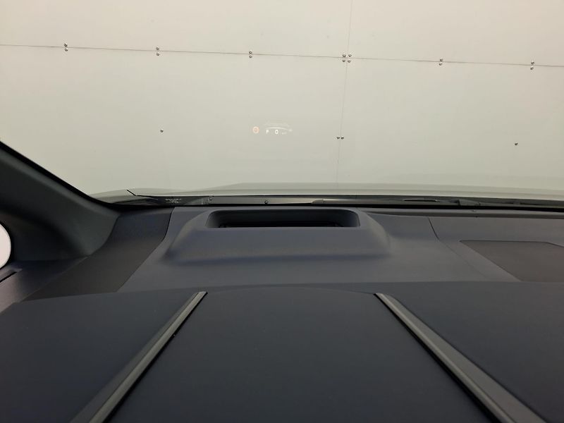 Lexus LM 350h  2.5 HSD e-CVT AWD Luxury - fotka 22 z 30