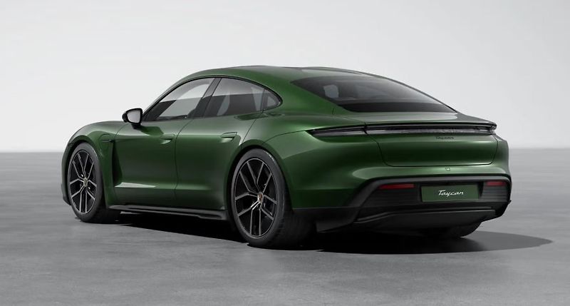 Porsche Taycan (2026) Black Edition - fotka 3 z 9