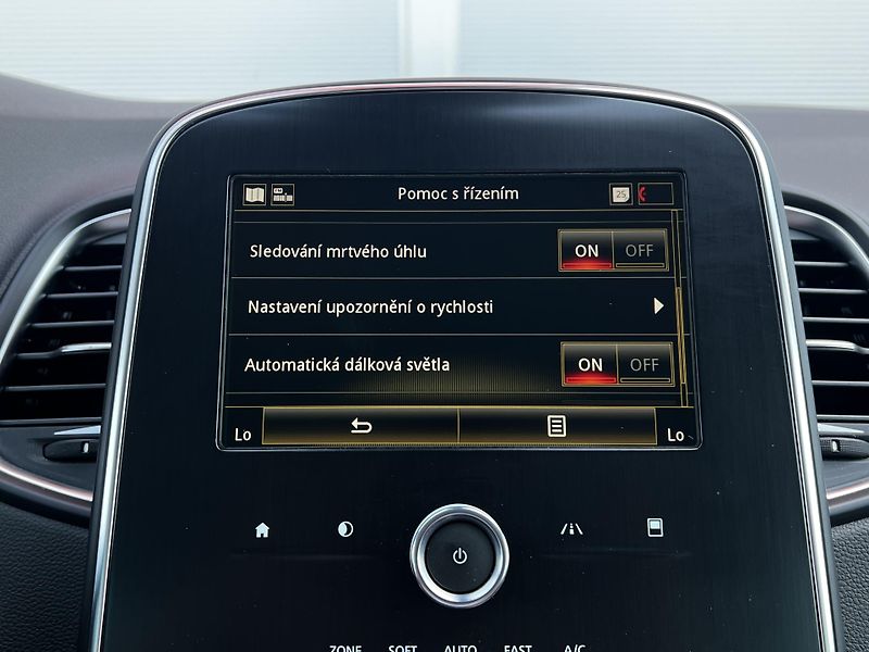 Renault Grand Scénic 1.3TCe 103kW Intense 7-Míst TZ - fotka 18 z 29