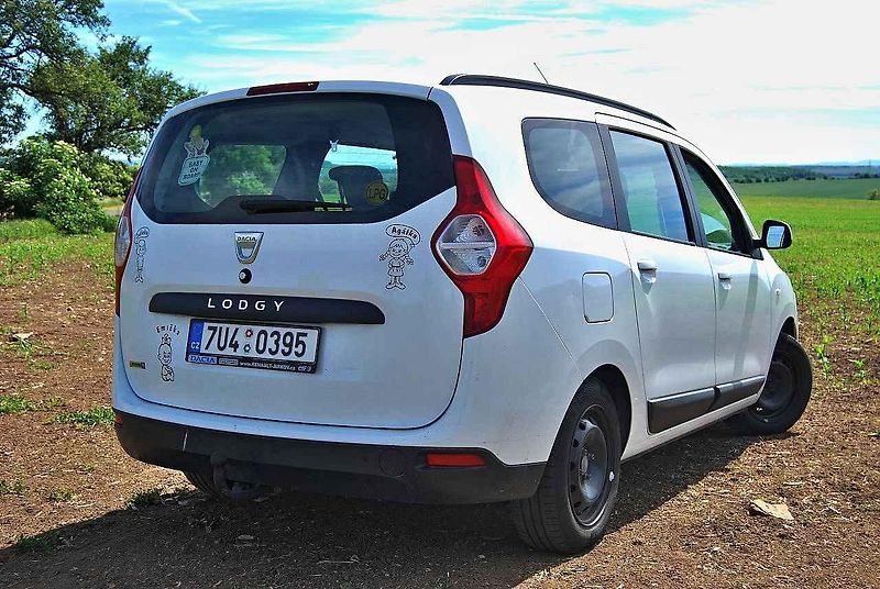 Dacia Lodgy.