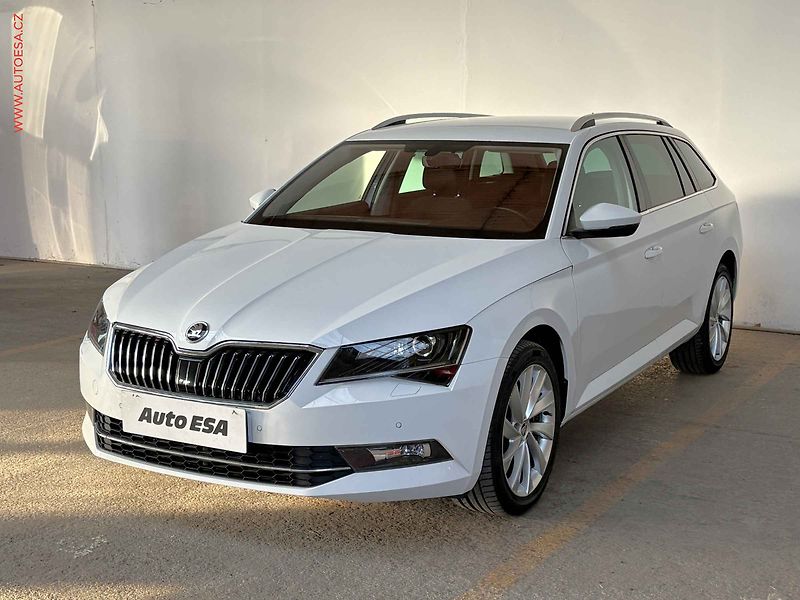 Škoda Superb (2016) 1.8TSi, ČR, Style, bixen - fotka 3 z 18