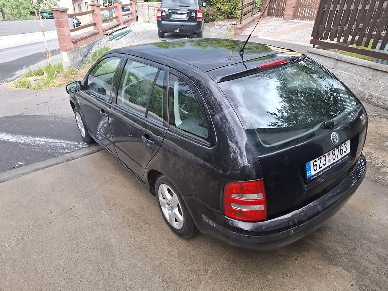 Škoda Fabia (2002) Fabia 1,9 sdi - fotka 4 z 9