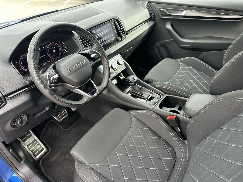 Škoda Karoq (2025) 2.0 TSI 4x4 DSG Sportline - fotka 7 z 36