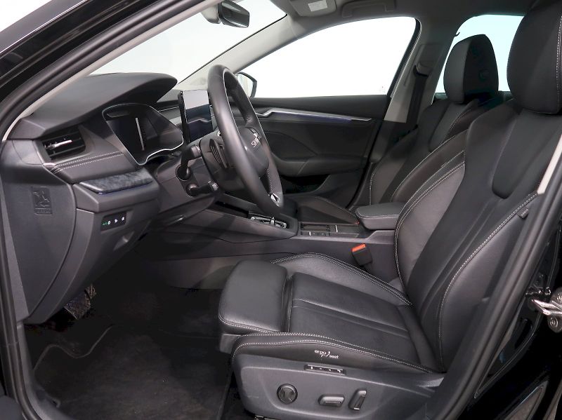 Škoda Octavia (2025) EXCLUSIVE 2.0TDI 110KW DSG MAT - fotka 20 z 41