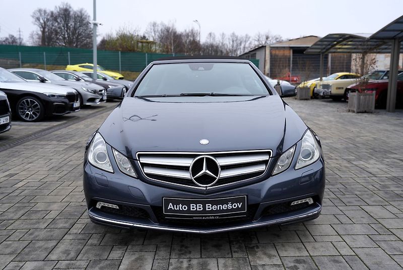 Mercedes-Benz Třídy E E 350 CDI, cabrio,automat,kůže - fotka 1 z 46