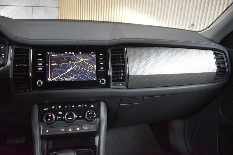 Škoda Kodiaq 2.0 TDI REZERVACE - fotka 10 z 46