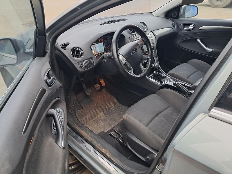 Ford Mondeo (2007) MK4 1.8TDCI 92Kw DÍLY - fotka 8 z 13