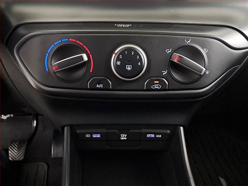 Hyundai Bayon (2021) Comfort Club 1.0 T-GDI - fotka 13 z 16