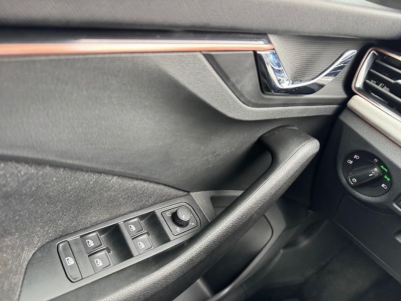 Škoda Scala (2024) SELECTION 1.0TSI 85kW CZ DPH - fotka 11 z 11