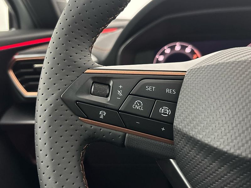 Cupra Formentor (2026) SUV - fotka 23 z 29