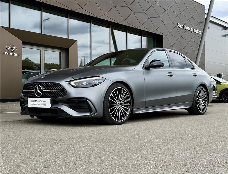 Mercedes-Benz Třídy C AMG Paket  C 300 4MATIC - fotka 1 z 24