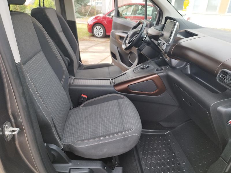 Peugeot Rifter (2019) 1.5HDI,long,volat-608 081 843 - fotka 16 z 19