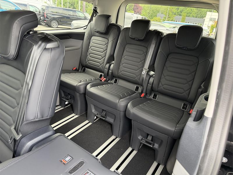 Ford Tourneo Custom (2025) Titanium X L2, Tourneo, 2.5 Du - fotka 14 z 22