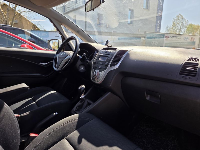 Hyundai ix20 1.6-1.MAJITEL-92KW-FACELIFT - fotka 3 z 14