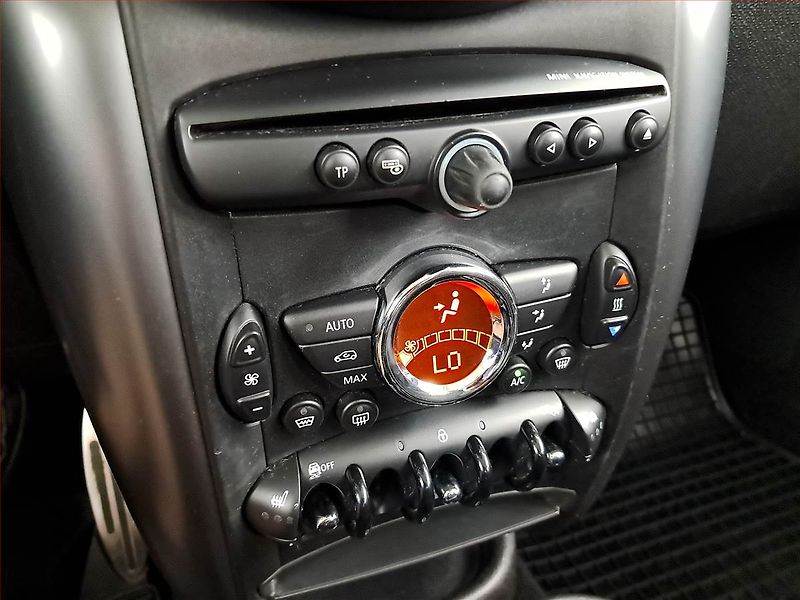 Mini Countryman (2014) Cooper SD, Automat, Navi - fotka 21 z 25