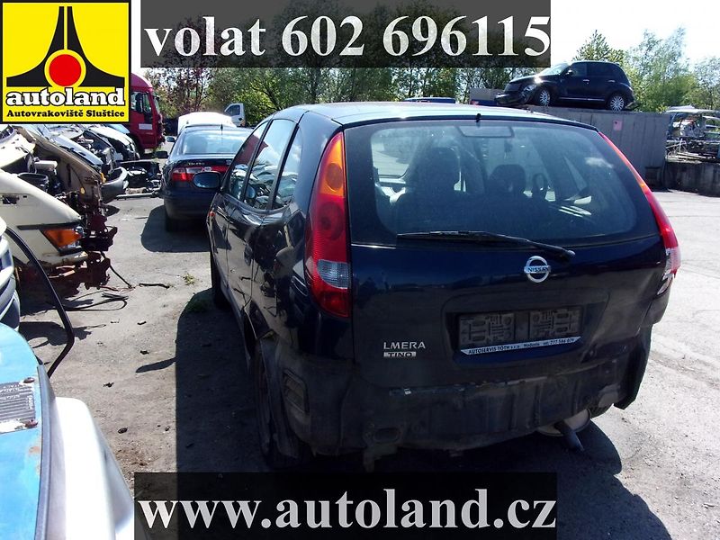 Nissan Almera Tino (2004) - fotka 5 z 7