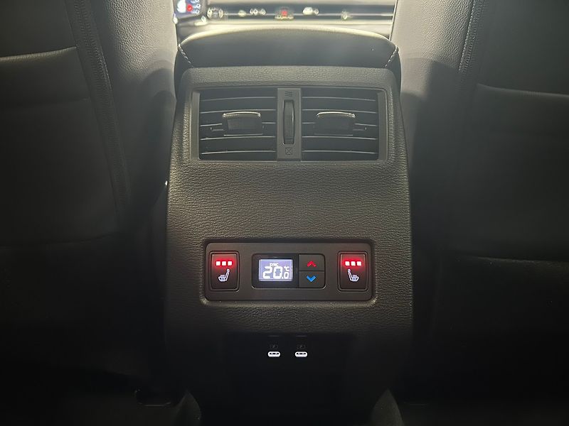 Mitsubishi Outlander (2025) 2.4 PHEV Instyle | 8 let | Nov - fotka 43 z 67
