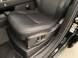 Land Rover Defender 110 D300 X-DYNAMIC SE AWD CZ - náhled 24