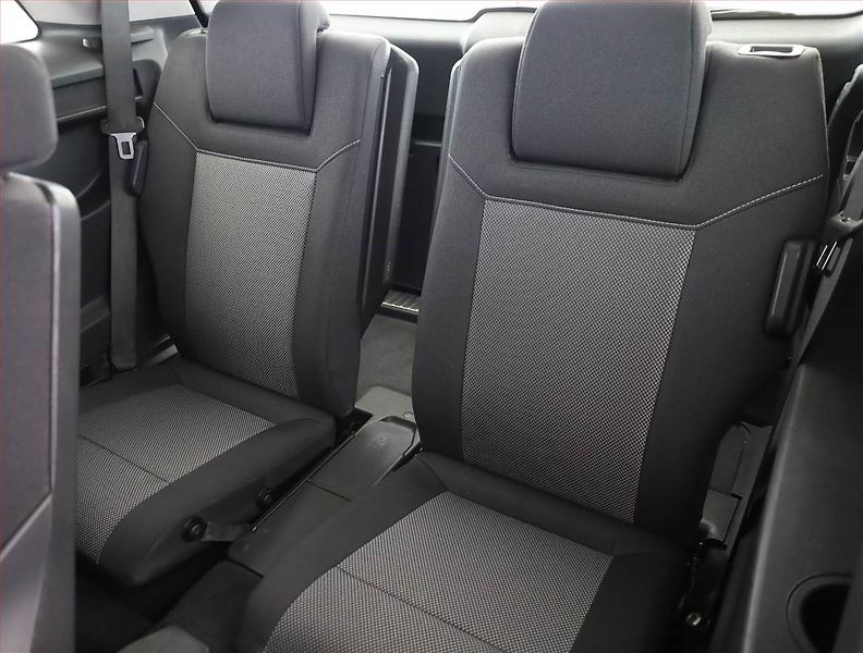 Opel Zafira (2009) 1.8, 7 míst, Serv.kniha - fotka 14 z 18