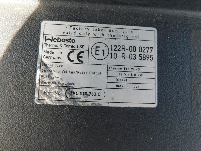 Seat Alhambra (2014) 2.0 TDi 4x4 7.MÍST - fotka 36 z 48