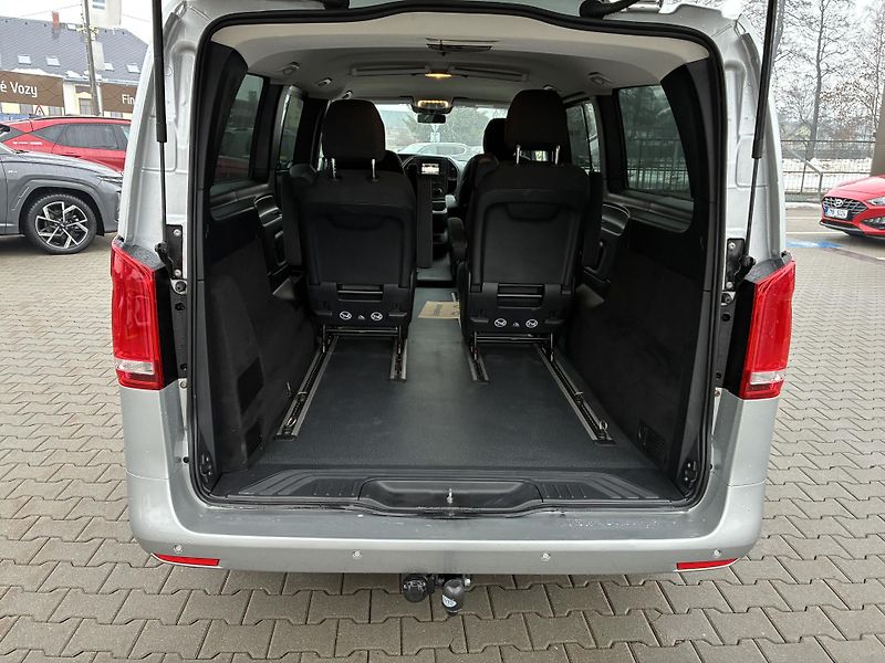 Mercedes-Benz Vito TOURER 2.0CDI 116 120kW XL AT9 - fotka 18 z 34