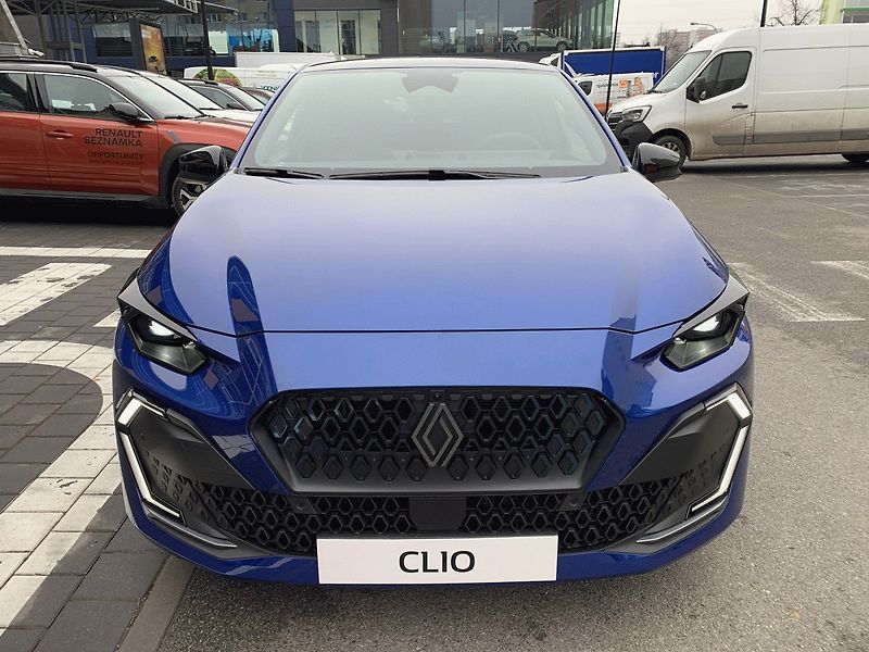 Renault Clio (2026) esprit Alpine full hybrid E-Te - fotka 2 z 21