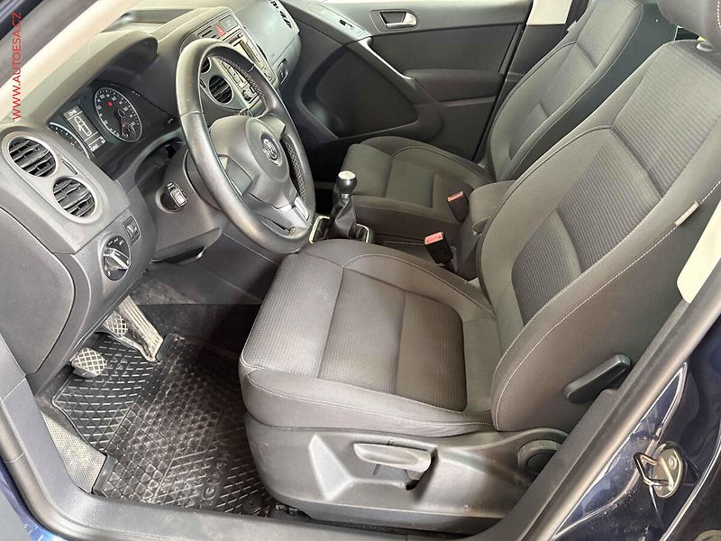 Volkswagen Tiguan (2010) 2.0 TDi 4x4, Team, bixen, - fotka 9 z 15