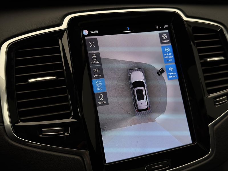 Volvo XC90 T8 AWD RECHARGE BRIGHT PLUS CZ - fotka 53 z 55