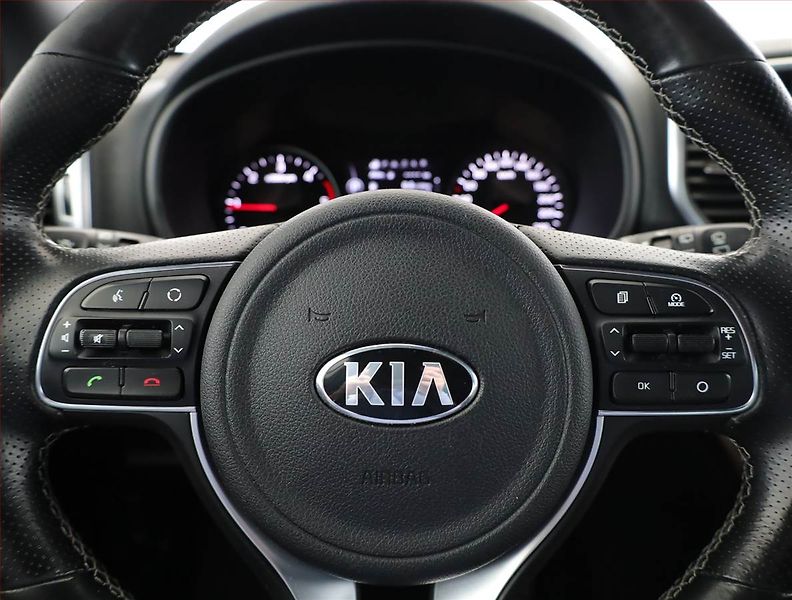 Kia Sportage (2018) GT Line 2.0 CRDi, 4X4 - fotka 8 z 21