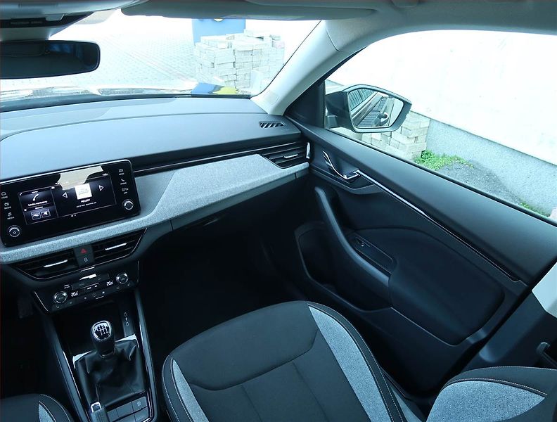Škoda Kamiq (2025) 1.0 TSI - fotka 8 z 25
