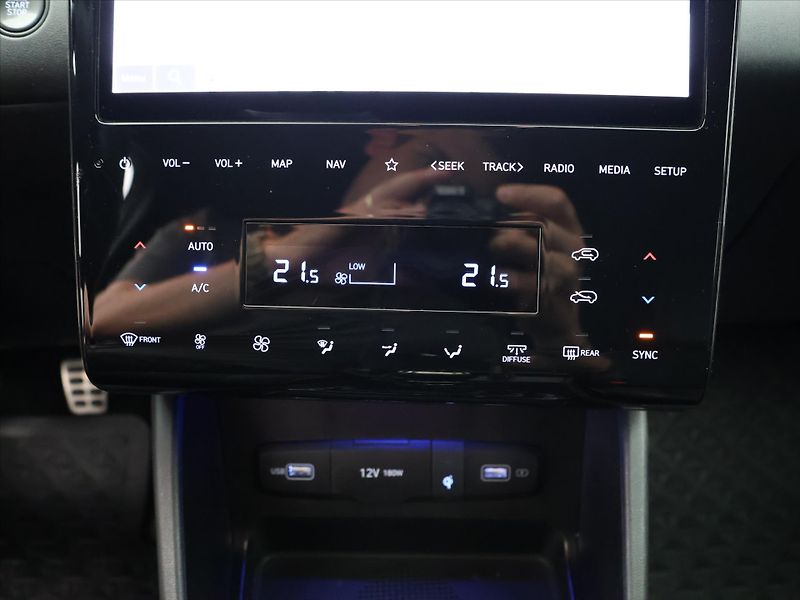 Hyundai Tucson 1,6 T-GDI 110kW CZ N-Line - fotka 23 z 37