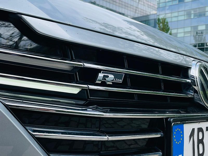 Volkswagen Arteon 2.0TDI 4x4 AUT FULL VÝBAVA ČR - fotka 59 z 59