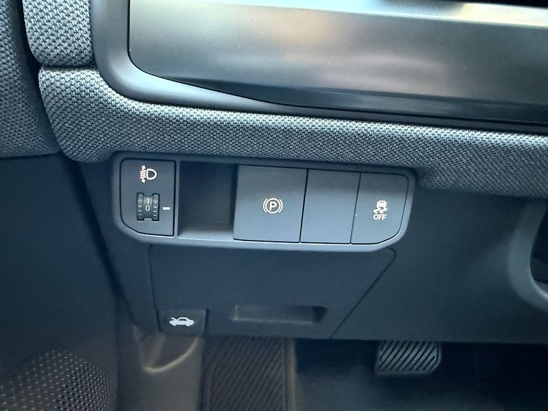 Kia EV3 EARTH 81kWh - fotka 32 z 38