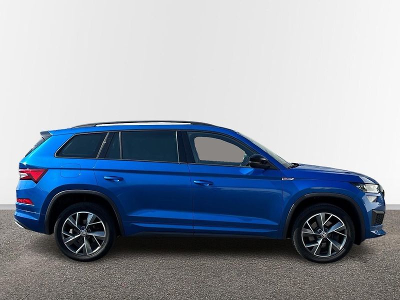 Škoda Kodiaq SPORTLINE DSG 4x4 - fotka 16 z 27