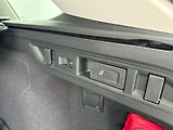 Volkswagen Passat Elegance 2,0 TDI 142 kW 4MOT - náhled 18