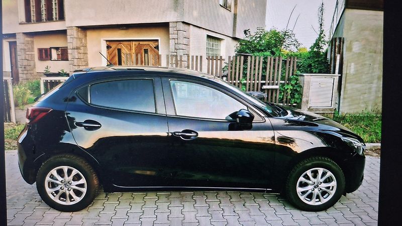 Mazda 2 1.5 sport  66kw  facelit - fotka 1 z 39