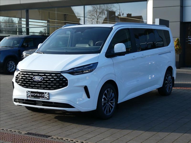 Ford Tourneo Custom 2,0 L2,TITANIUM X,8Míst,AWD - fotka 3 z 44