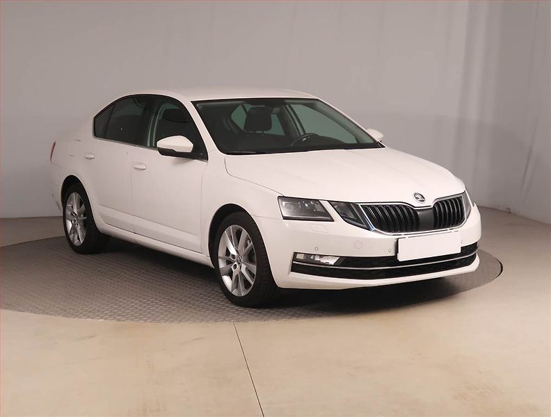 Škoda Octavia (2018) Style 1.6 TDI, Tempomat - fotografie inzerátu
