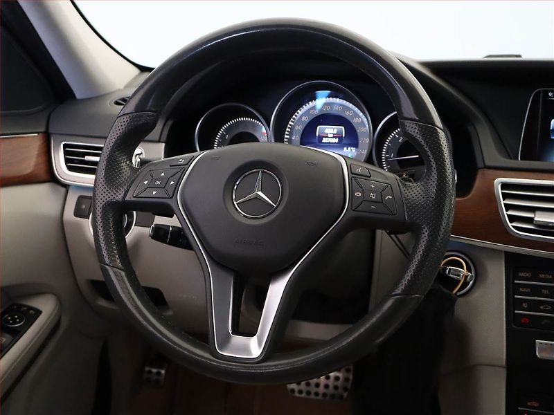 Mercedes-Benz Třídy E (2015) E 200 BlueTEC, Automat, Kůže - fotka 14 z 20