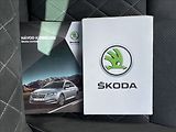 Škoda Superb 2,0 TDI Combi Sportline DCC - náhled 19