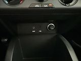 Škoda Fabia 1,2   TSI 66kW,SERVISKA,2. MAJ - náhled 17