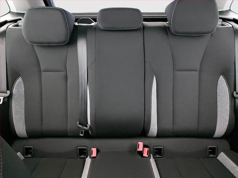 Škoda Scala (2024) Selection 1.0 TSI, Serv.kniha - fotka 10 z 18