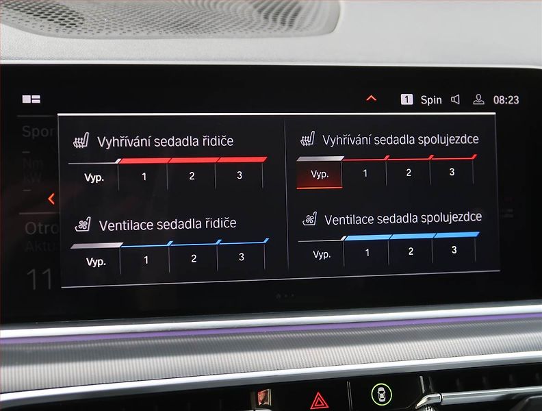 BMW X5 (2019) xDrive30d - fotka 22 z 24