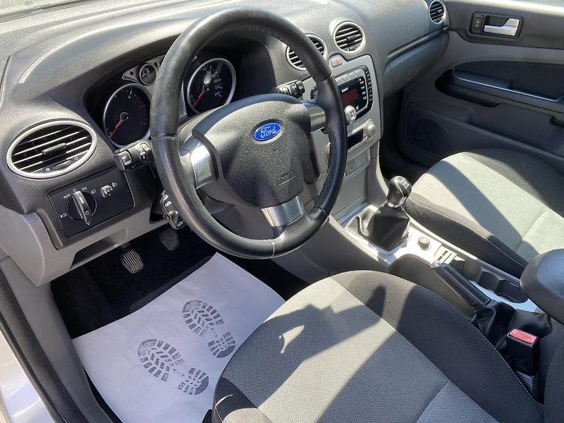 Ford Focus 1.6 TDCi 90PS KOMBI STK  - fotka 96 z 151