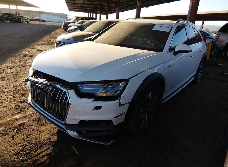 Audi A4 Allroad (2017) Auto na cestě - fotka 1 z 9