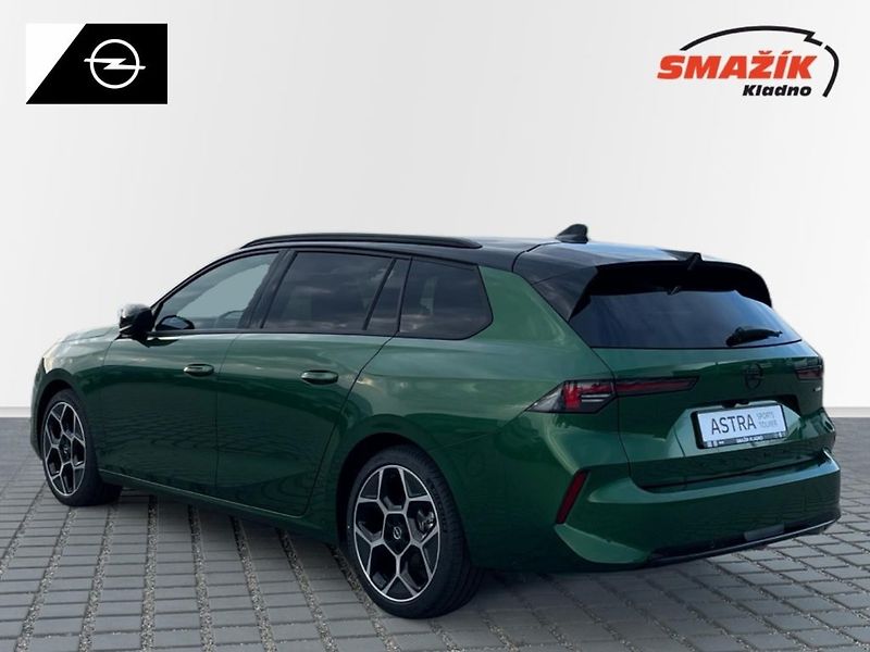 Opel Astra (2026) ST ULTIMATE HYBRID 1.2T (145k) - fotka 3 z 22