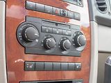Jeep Commander (2007) ČR 3.0CRD 160KW – 7sedadel - náhled 29