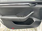 Škoda Octavia 2,0 TDI Sportline paket - náhled 26